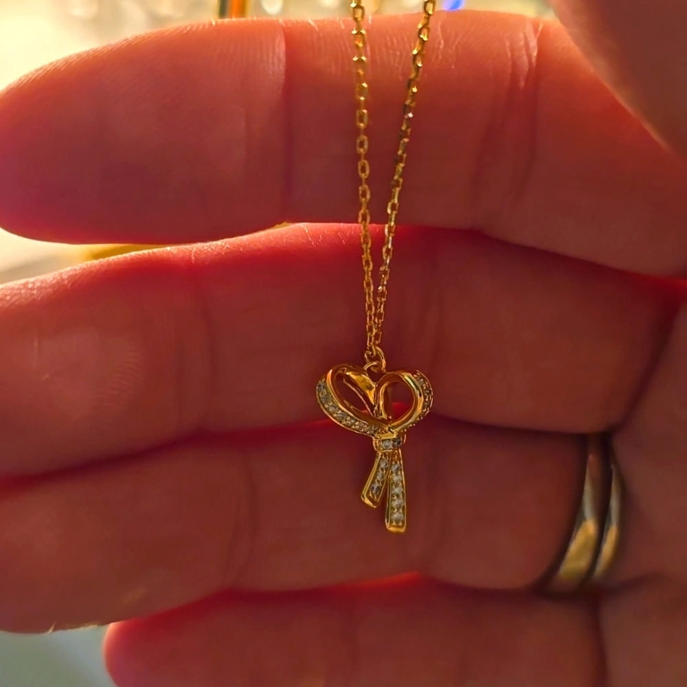 NWT KATE SPADE ♤BOW♤ NECKLACE